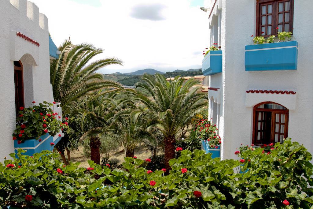Folia Apartments Chania Agia Marina  Exterior photo